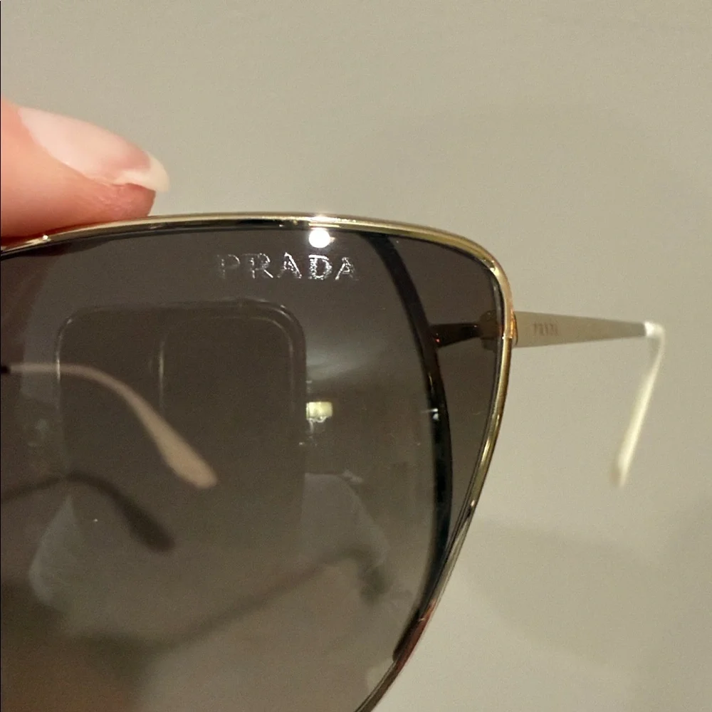 PRADA ULTRAVOX SUNGLASSES NO BOX - Picture 5 of 8